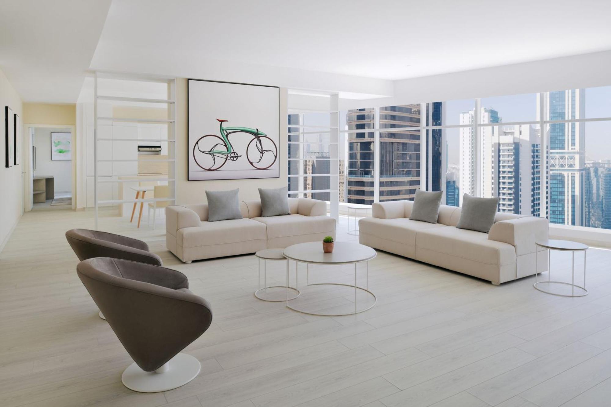 Hotel Element By Westin West Bay 5*