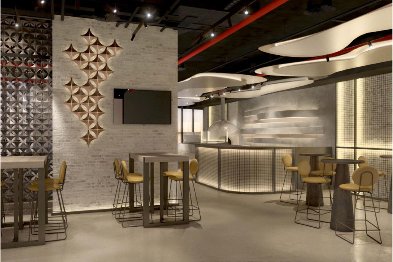 Готель Element By Westin West Bay 5*